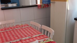 Dining - Beautiful apartment - two bedrooms - Vila Caiçara, Praia Grande, near the beach. (Praia Grande)