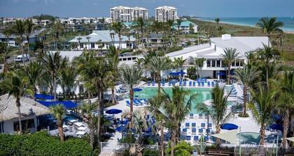 Pet-Friendly Paradise with Special Discounts - A Wave from It All Awaits!"