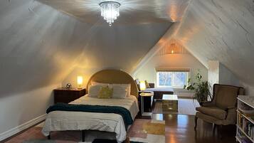 1 slaapkamer, een strijkplank/strijkijzer, gratis wifi, beddengoed