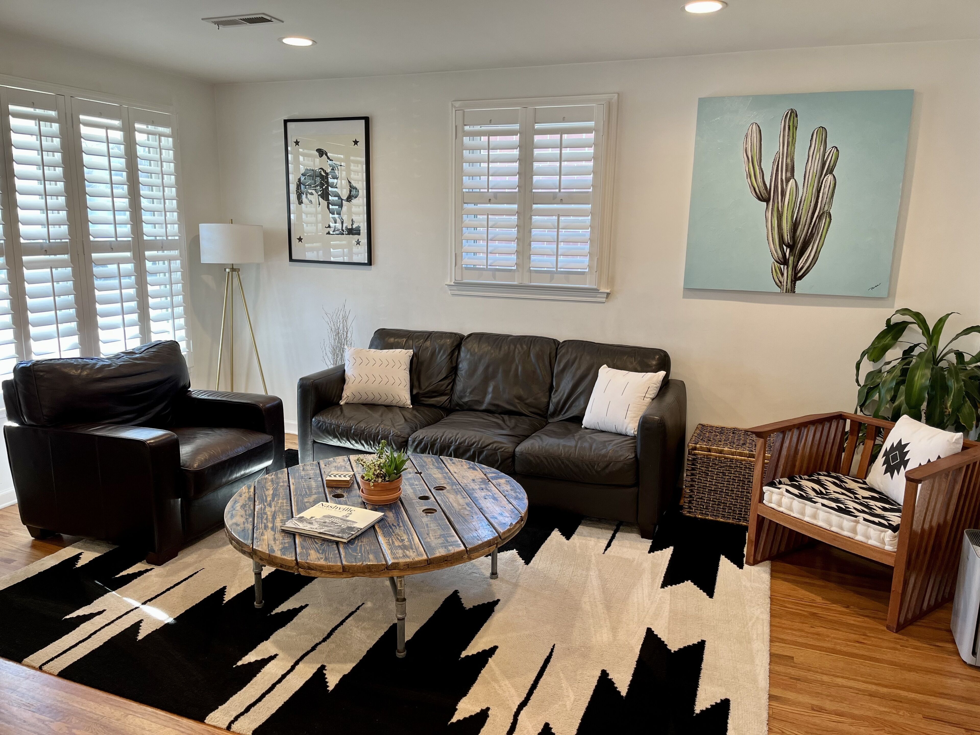 Songwriters Cottage of 12 South