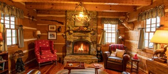 Cabin at Rabbit Hollow