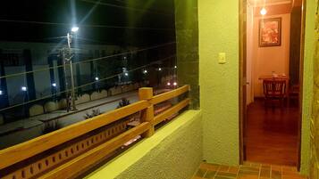 Suite estudio Confort | Terraza o patio