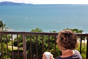 Property grounds - Beautiful Beachfront location. (North Ward)