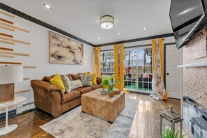 Smart TV, fireplace, books
