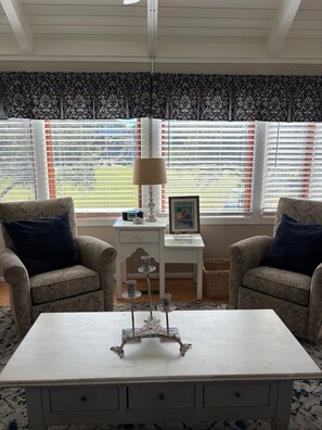 Interior - Cottage w/ Golf Views! Close to Beach, Neighborhood Pool! Amenity access available for purchase! (Seabrook Island)