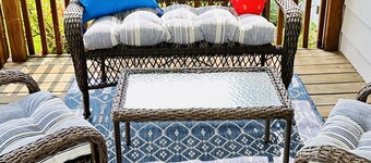 Adorable Gem House in the Gem City!