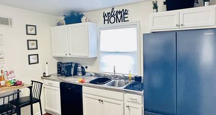 Adorable Gem House in the Gem City!