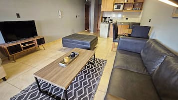 Comfort Apartment, 1 Bedroom | Living area