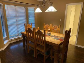 Dining - 2-Acres 5-bed 3-bath home with pool, work shed, pasture for horses (Allen)