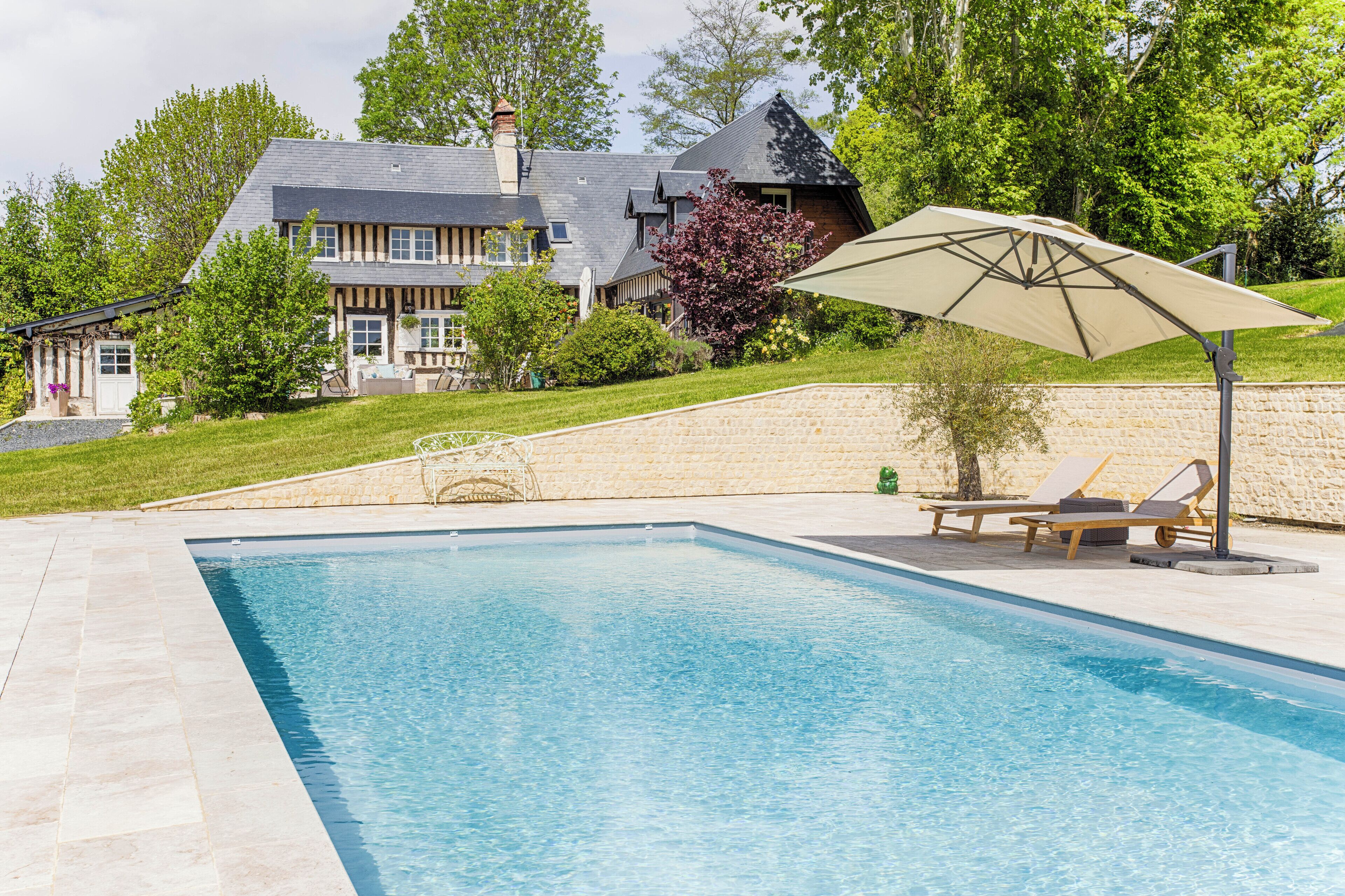 Piscine extérieure, piscine chauffée