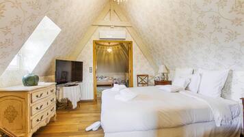 6 chambres, fer et planche à repasser, lit parapluie, Wi-Fi gratuit