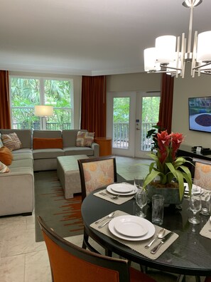 Living area - Mystical Orlando Theme Park Resort (Orlando)