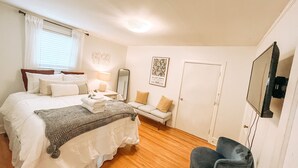 3 室のベッドルーム、WiFi、ベッドシーツ