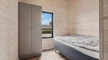 4 Schlafzimmer, Reisekinderbett, kostenloses WLAN