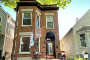 Exterior - Irving Park/Avondale Updated Vintage Top Unit in 2-Flat (Chicago)