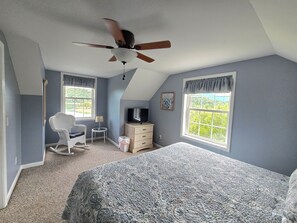5 Schlafzimmer, Bügeleisen/Bügelbrett, kostenloses WLAN, Bettwäsche