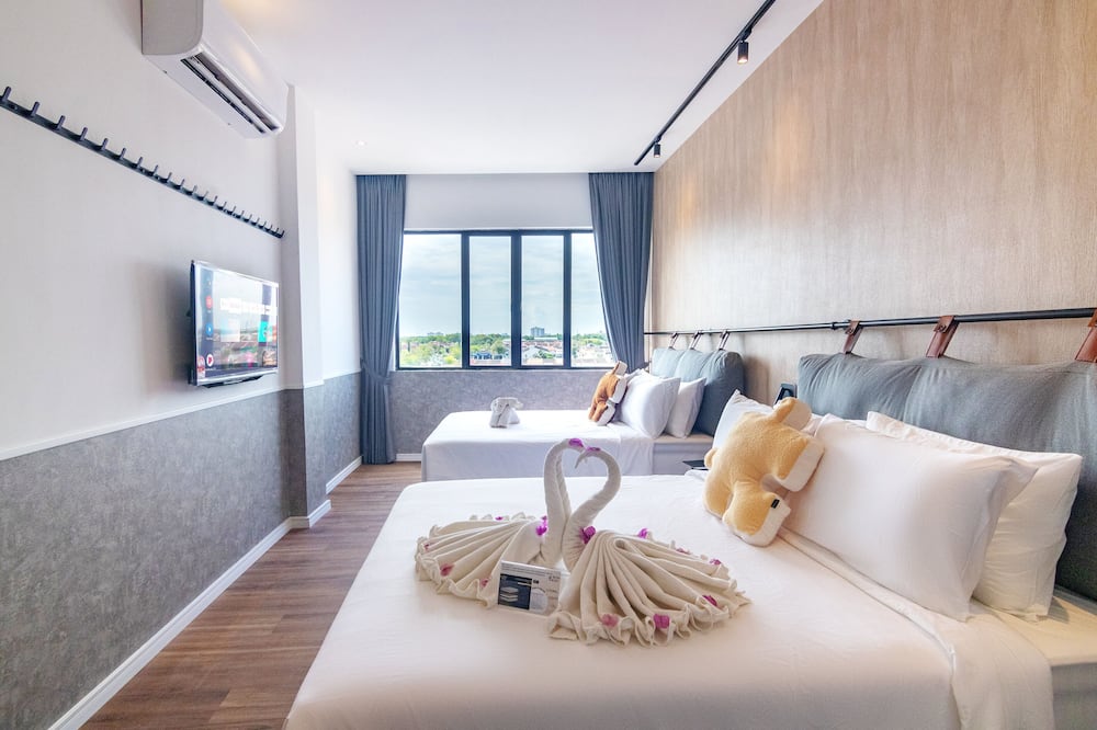The Bagan Suite