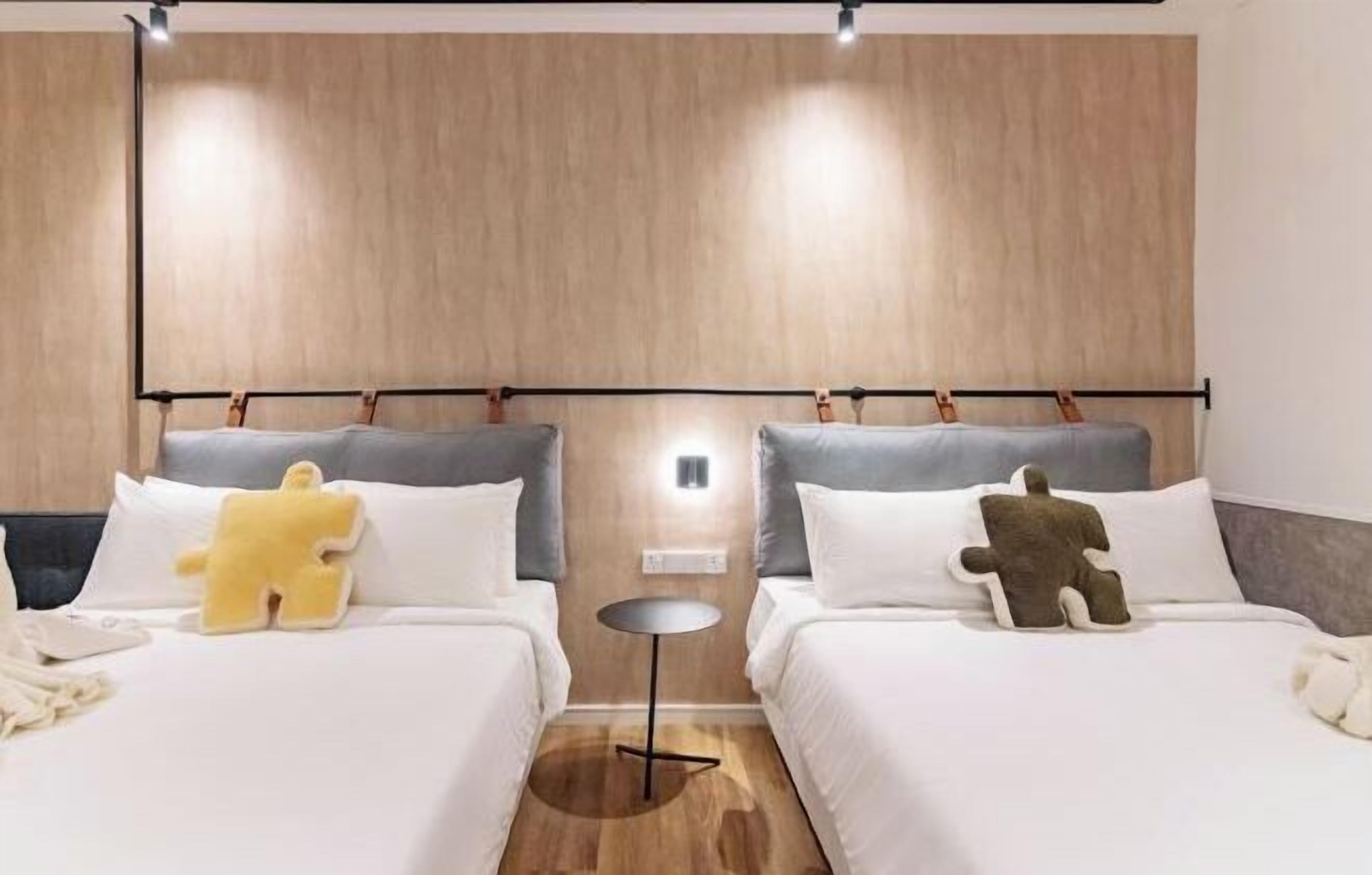 Schreibtisch, kostenloses WLAN, Bettwäsche