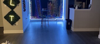 The Modern Hidden Gem 2BR 1bath with Balcony