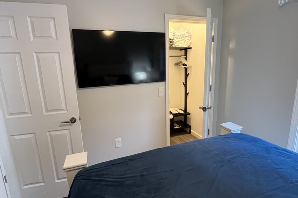 2 slaapkamers, een kluis op de kamer, een strijkplank/strijkijzer