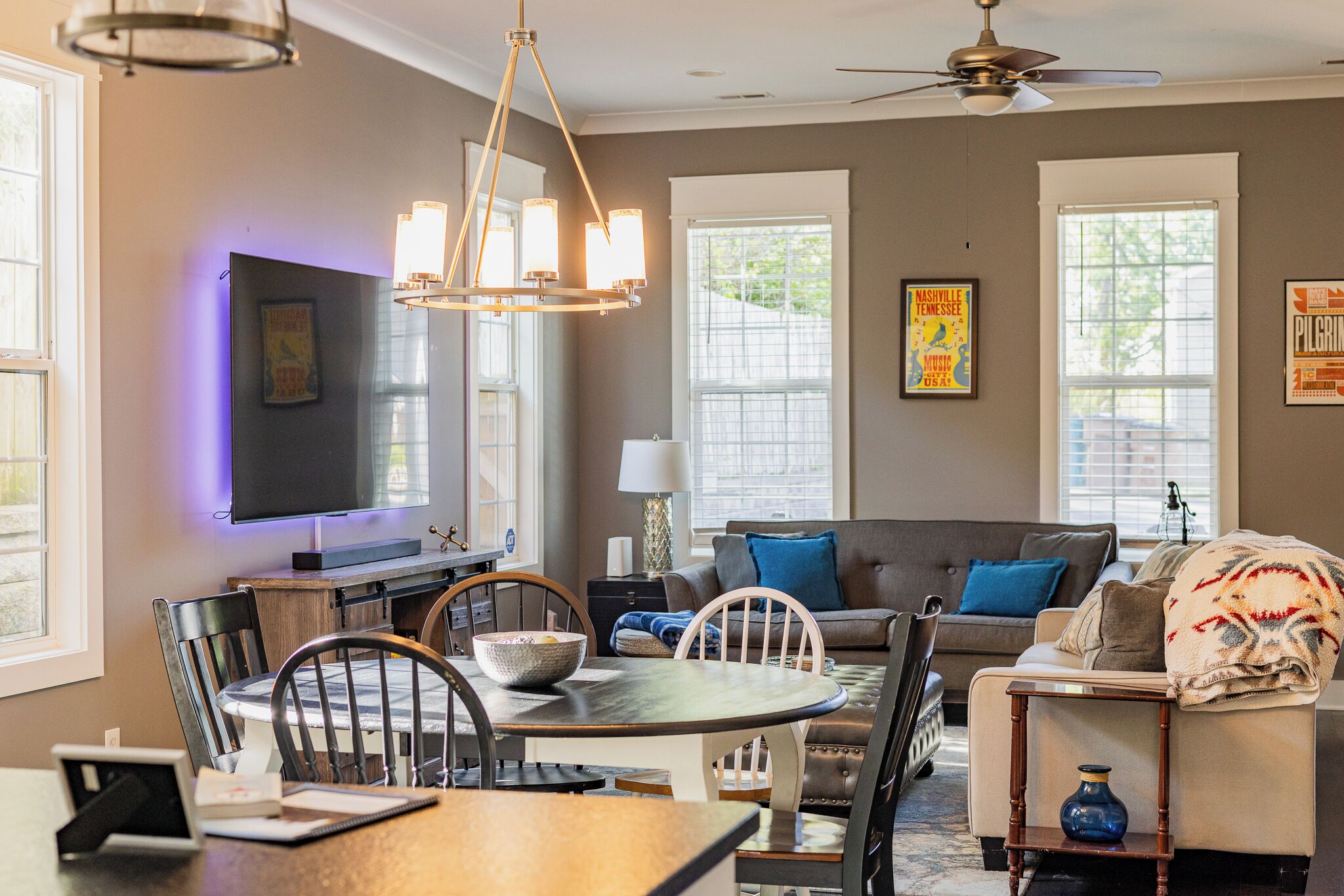 Smart TV, stereo, printers