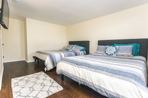 3 bedrooms, free WiFi, bed sheets