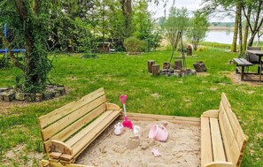 Property grounds - 1 bedroom amazing home in Policko (Policko)