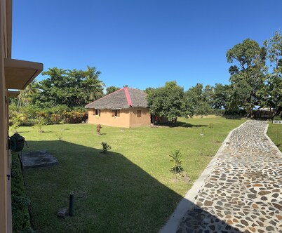 Family villa 5 mn from ambodifotra