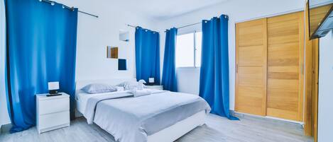 Double Room | Iron/ironing board, free WiFi