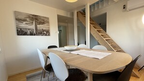 Uklassifisert bilde, 5 av 10, knapp