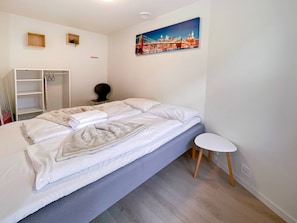 2 Schlafzimmer, Bügeleisen/Bügelbrett, Internetzugang