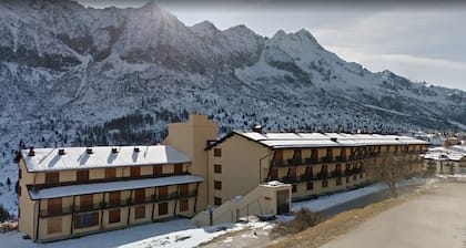 Italian Alps gateway - Huge, warm, confortable place!