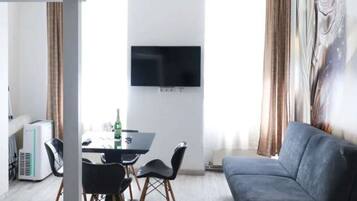 TV