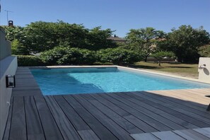 Piscine extérieure