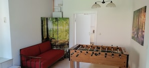 Games room - Bullerbü in Brandenburg, Romantisches Ferienhaus in Ruhiger Lage 10 Min. zum See (Nuthe-Urstromtal)