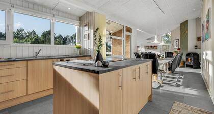 Gorgeous home in Blåvand with sauna