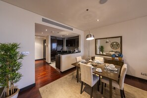 ลักซ์ชัวรี่อพาร์ทเมนท์ | ครัวส่วนตัว | เครื่องชงกาแฟเอสเปรสโซ, กาต้มน้ำไฟฟ้า