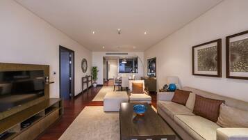 Luxury Apartment | Living room | 50-inch TV with cable channels
