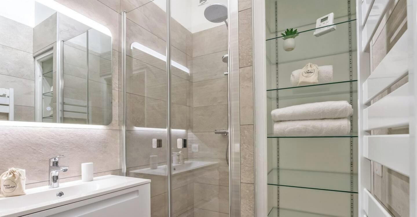 Håndklæder, Sæbe, Shampoo, Toiletpapir