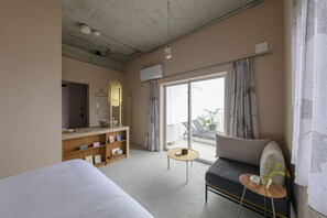 Premium bedding, individually decorated, individually furnished - Meguru Ishigaki (Ishigaki)