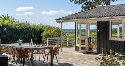 Amazing home in Vejby with WiFi