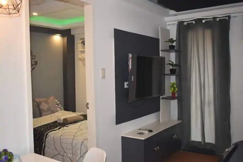 Quiet & Cozy 1BR Condo Unit w/ free Pool, TV&WiFi