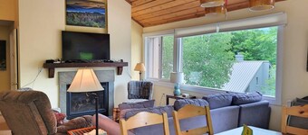 Updated, AC/FP, deck, view, swim club, near Loon, ski shuttle. V4002 by LRS