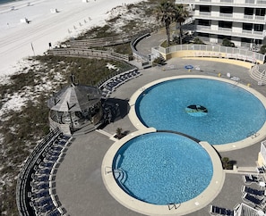 Piscine intérieure, piscine chauffée