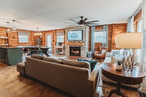 Smart TV, fireplace, DVD player, books