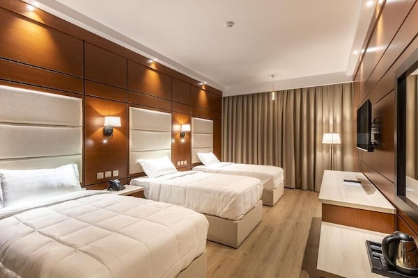 Chambre Triple Standard | Wi-Fi gratuit, draps fournis