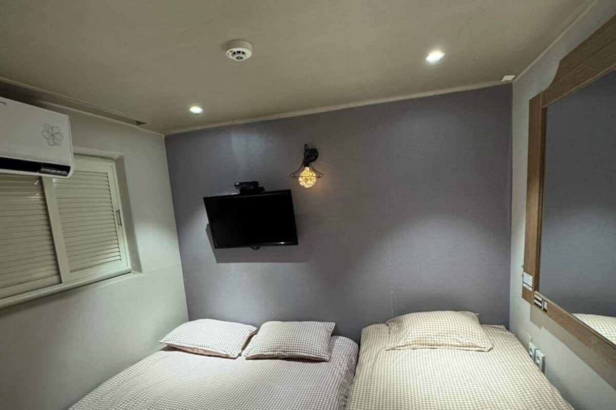 Comfort Triple Room