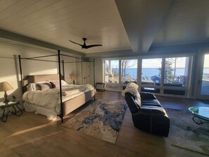 4 bedrooms, WiFi, bed sheets - Luxury estate with jacuzzi and private pier (Saint Leonard)