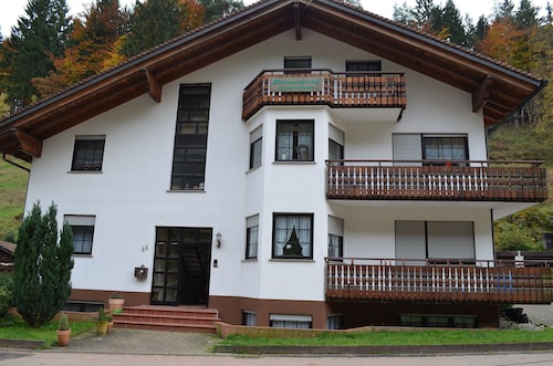 Gemütliche Ferienwohnung "max" Unterm Dach & Terrasse/balkon