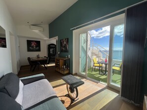 Smart TV, books, printers